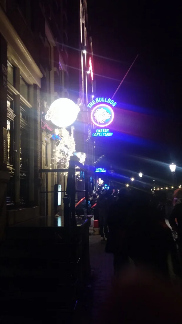 The Bulldog Hotel and Energy coffeeshop frontage, 2017
